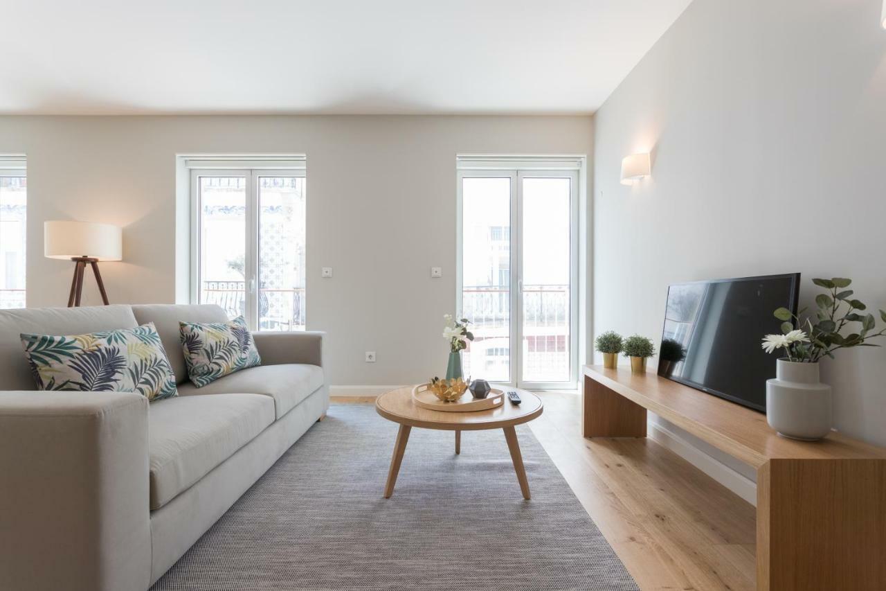 Flh Rato Spacious Apartment Lisbon Exterior photo